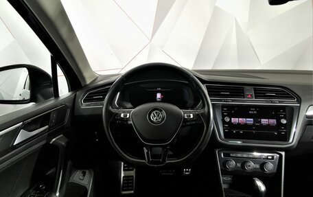Volkswagen Tiguan II, 2018 год, 1 775 000 рублей, 19 фотография