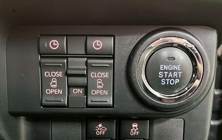 Toyota Roomy I, 2022 год, 813 018 рублей, 29 фотография