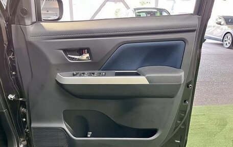 Toyota Roomy I, 2022 год, 813 018 рублей, 28 фотография