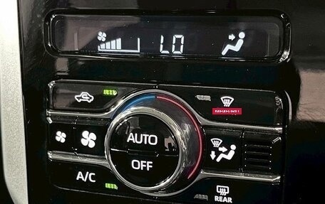 Toyota Roomy I, 2022 год, 813 018 рублей, 38 фотография