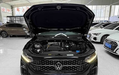 Volkswagen Passat B8 рестайлинг, 2023 год, 1 580 000 рублей, 8 фотография