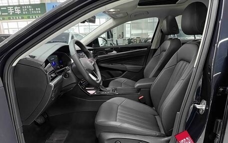 Volkswagen Passat B8 рестайлинг, 2023 год, 1 580 000 рублей, 9 фотография