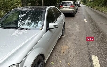 Mercedes-Benz C-Класс, 2011 год, 1 450 000 рублей, 8 фотография