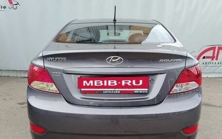 Hyundai Solaris II рестайлинг, 2011 год, 459 000 рублей, 7 фотография
