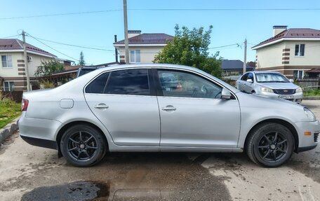 Volkswagen Jetta VI, 2009 год, 1 150 000 рублей, 4 фотография