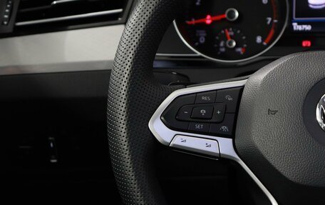 Volkswagen Passat B8 рестайлинг, 2019 год, 2 065 200 рублей, 13 фотография