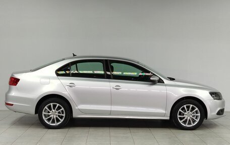 Volkswagen Jetta VI, 2013 год, 1 090 000 рублей, 4 фотография