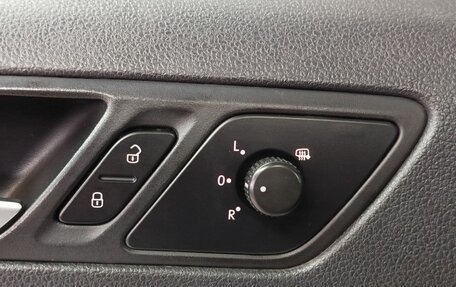 Volkswagen Jetta VI, 2013 год, 1 090 000 рублей, 16 фотография
