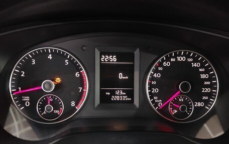 Volkswagen Jetta VI, 2013 год, 1 090 000 рублей, 12 фотография