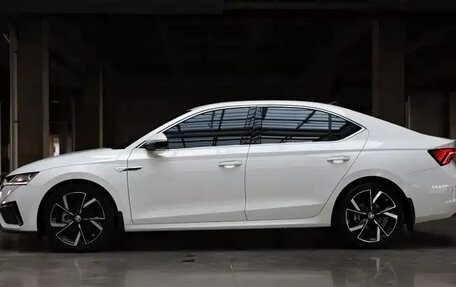 Skoda Octavia IV, 2022 год, 1 789 010 рублей, 6 фотография