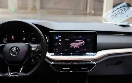 Skoda Octavia IV, 2022 год, 1 789 010 рублей, 19 фотография