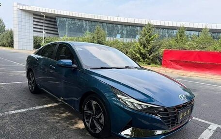 Hyundai Elantra, 2022 год, 1 233 000 рублей, 3 фотография