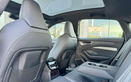 Audi A6, 2026 год, 8 600 000 рублей, 10 фотография