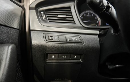 Hyundai Sonata VII, 2019 год, 1 844 000 рублей, 13 фотография