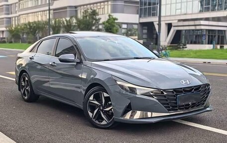 Hyundai Elantra, 2022 год, 1 400 000 рублей, 3 фотография