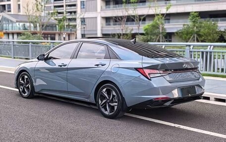 Hyundai Elantra, 2022 год, 1 400 000 рублей, 6 фотография