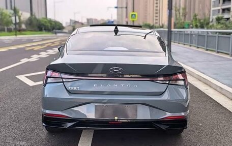 Hyundai Elantra, 2022 год, 1 400 000 рублей, 5 фотография