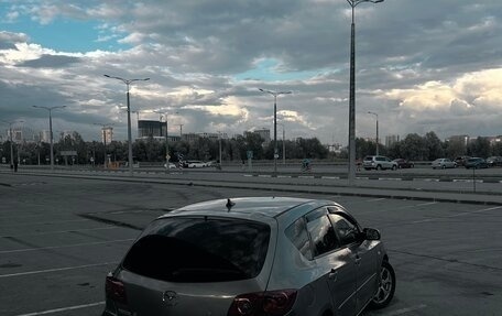 Mazda 3, 2004 год, 329 000 рублей, 2 фотография