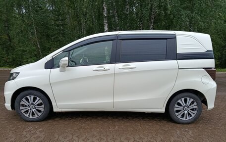 Honda Freed I, 2012 год, 930 000 рублей, 3 фотография