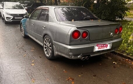 Nissan Skyline, 2000 год, 430 000 рублей, 3 фотография