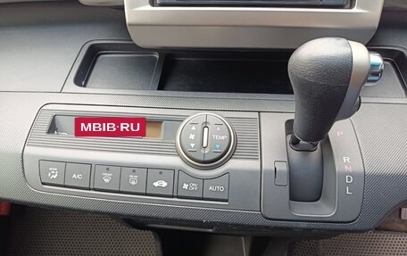Honda Freed I, 2012 год, 930 000 рублей, 10 фотография