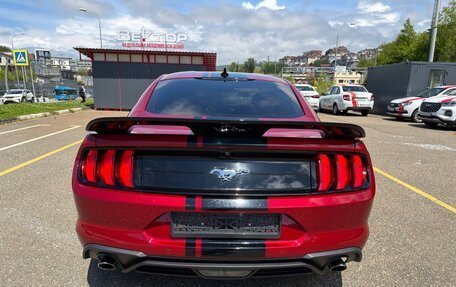 Ford Mustang VI рестайлинг, 2021 год, 3 900 000 рублей, 4 фотография