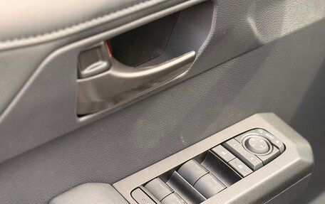 Toyota Hilux, 2026 год, 9 000 000 рублей, 23 фотография