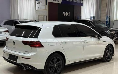 Volkswagen Golf VIII, 2022 год, 2 080 008 рублей, 4 фотография