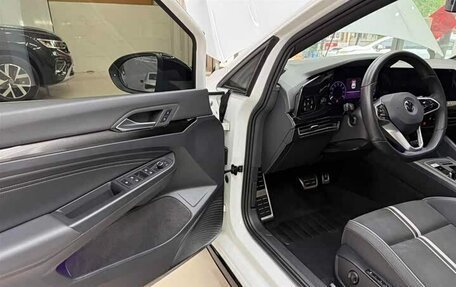 Volkswagen Golf VIII, 2022 год, 2 080 008 рублей, 7 фотография