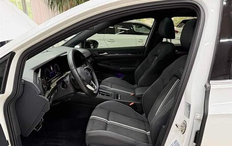 Volkswagen Golf VIII, 2022 год, 2 080 008 рублей, 8 фотография