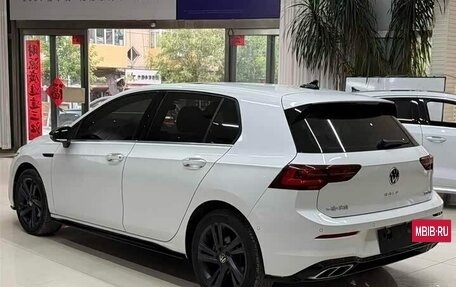 Volkswagen Golf VIII, 2022 год, 2 080 008 рублей, 6 фотография
