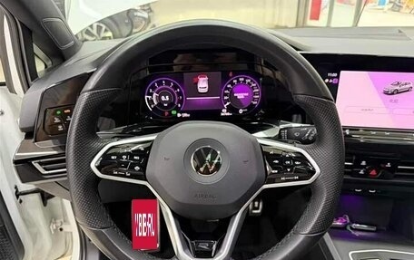 Volkswagen Golf VIII, 2022 год, 2 080 008 рублей, 10 фотография