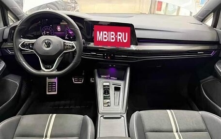 Volkswagen Golf VIII, 2022 год, 2 080 008 рублей, 12 фотография