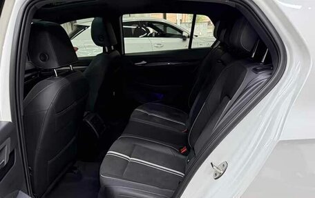 Volkswagen Golf VIII, 2022 год, 2 080 008 рублей, 21 фотография
