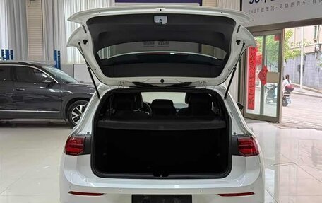 Volkswagen Golf VIII, 2022 год, 2 080 008 рублей, 23 фотография