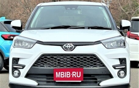 Toyota Raize I, 2022 год, 1 149 000 рублей, 9 фотография