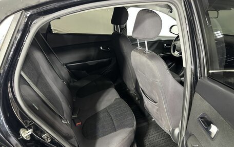 KIA Rio III рестайлинг, 2015 год, 920 000 рублей, 16 фотография