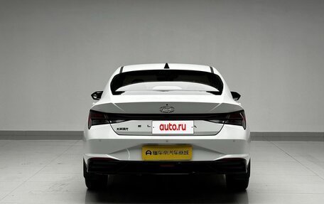 Hyundai Elantra, 2022 год, 1 462 605 рублей, 6 фотография