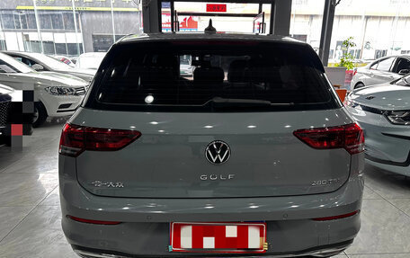 Volkswagen Golf VIII, 2022 год, 1 736 009 рублей, 5 фотография