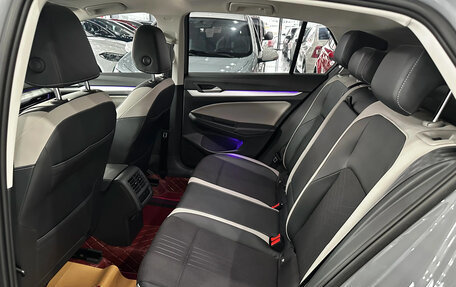 Volkswagen Golf VIII, 2022 год, 1 736 009 рублей, 12 фотография