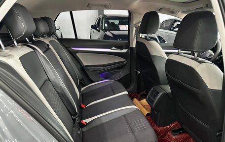 Volkswagen Golf VIII, 2022 год, 1 736 009 рублей, 10 фотография