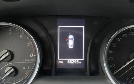 Toyota Camry, 2021 год, 2 500 000 рублей, 4 фотография