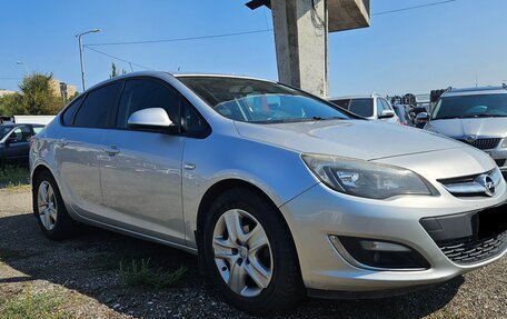 Opel Astra J, 2012 год, 621 000 рублей, 2 фотография