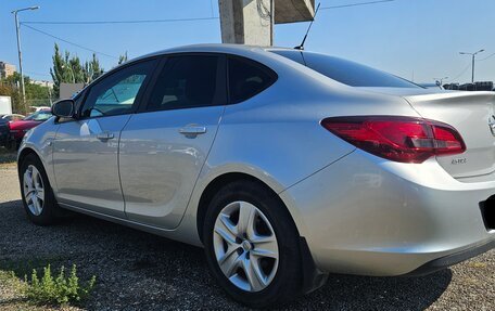 Opel Astra J, 2012 год, 621 000 рублей, 5 фотография