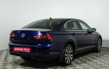 Volkswagen Passat B8 рестайлинг, 2019 год, 2 549 700 рублей, 5 фотография