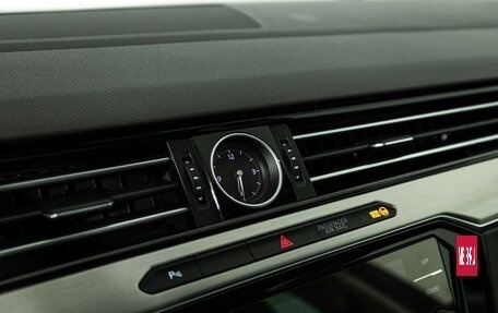 Volkswagen Passat B8 рестайлинг, 2019 год, 2 549 700 рублей, 17 фотография