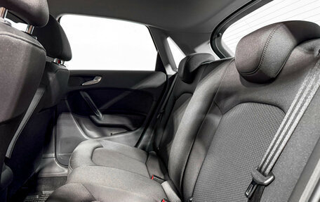 Audi A1, 2015 год, 1 349 000 рублей, 12 фотография