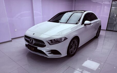Mercedes-Benz A-Класс, 2022 год, 2 099 000 рублей, 1 фотография