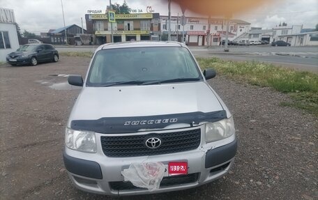 Toyota Succeed I рестайлинг, 2003 год, 450 000 рублей, 1 фотография