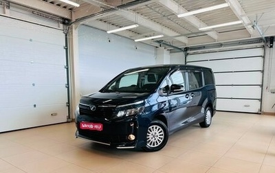 Toyota Voxy III, 2014 год, 1 829 000 рублей, 1 фотография